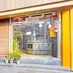 Super Hotel O Charbagh Formerly Khalsa Inn